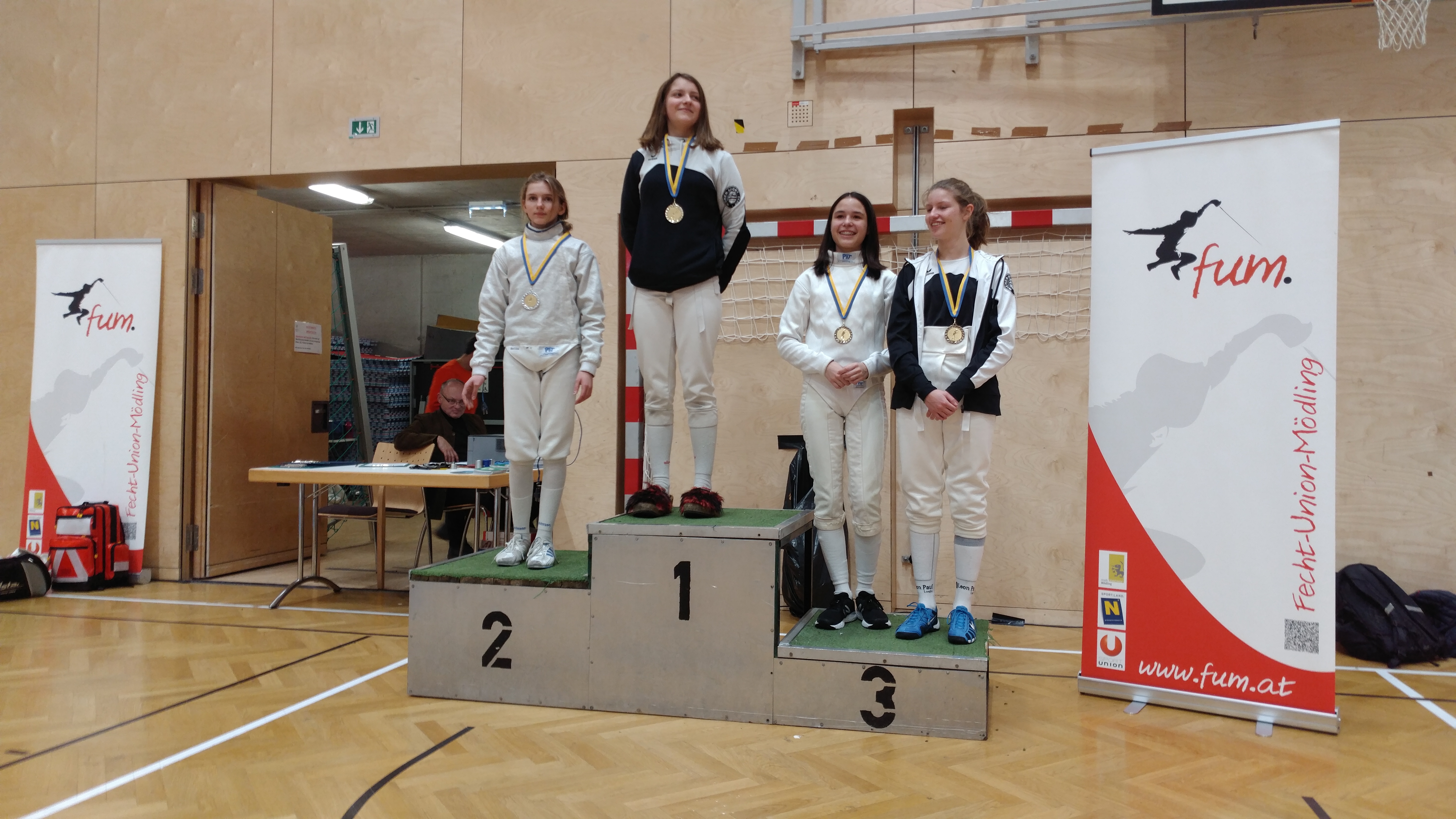 Auch national erfolgreich: Frida holt Gold in Mödling. Der dritte Platz ging an Antonia.